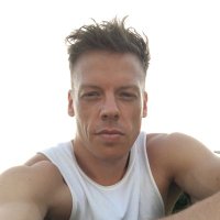 Simon (@simonblee) 's Twitter Profile