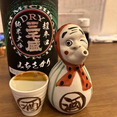 ラーメン🍜すき焼きとお寿司🍣が大好きです、ストレートに食べ物が大好きです、お気軽にフォローしてください