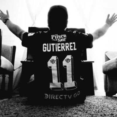 Albo como toda persona de bien , socio del CSD COLO-COLO ⚪️⚫️🏁...La estrella de la esperanza continuara siendo nuestra...🎶🎵
