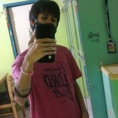 royaltydaves31's profile picture. 