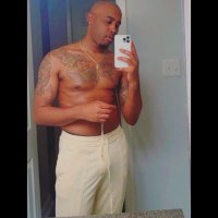 LT (@heavyyonem) 's Twitter Profile