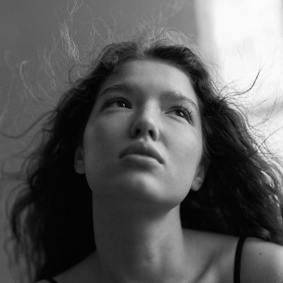 may_navarro_'s profile picture. My life is beatiful inside crypto