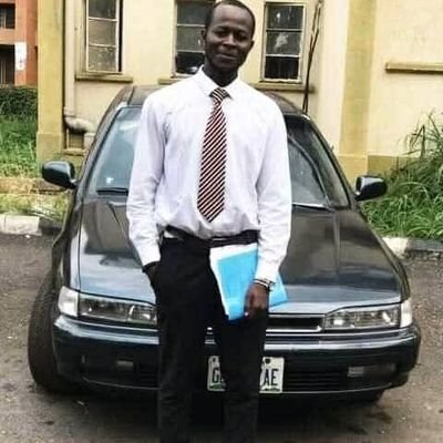 I am a fine and applied artist, studied In the university of Nigeria nsukka
