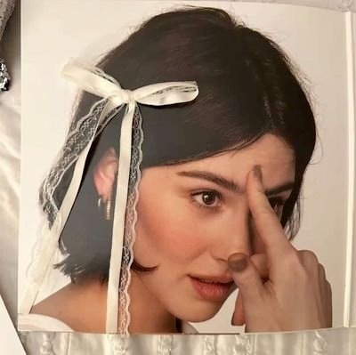 0xfafafu's profile picture. —  ∞ 🧸 . . . hunter : freetag 🩰 ⨳
acc @wangggiiii 🍣 using wifi & data ⭐ using 📱 & 💻