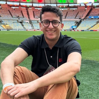 Jornalista esportivo/centroavante frustrado. Repórter no site da @ESPNBrasil. Antes FOX Sports, Torcedores e Endspiel. Born in Méier