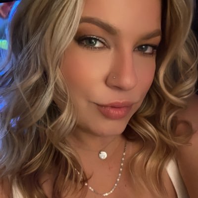 xolacy_'s profile picture. 