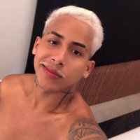 David Castro 50% off🔥 (@davidcastro336) 's Twitter Profile