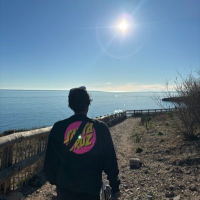 eserror's profile picture. 