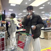 𓇼 (@fleuriize) 's Twitter Profile