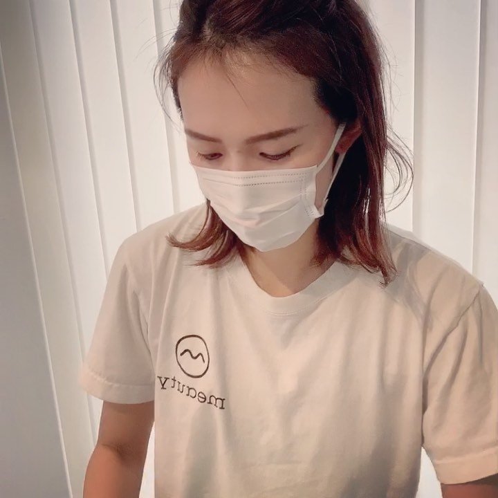 ReighZkW's profile picture. 成功是一種觀念，致富是一種義務，快樂是一種權利。