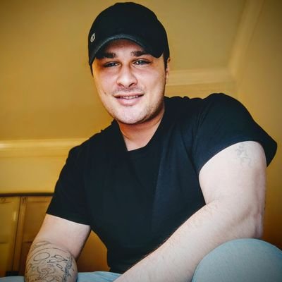 Killerxlavish's profile picture. 26 year old, who loves H2O delirious, coryxkenshin, VanossGaming, cartoonz, dead squirrel, gorillaphant, TheRadBrad, Kyle, jigglypanda, Smii7y, caseOh an Dashie