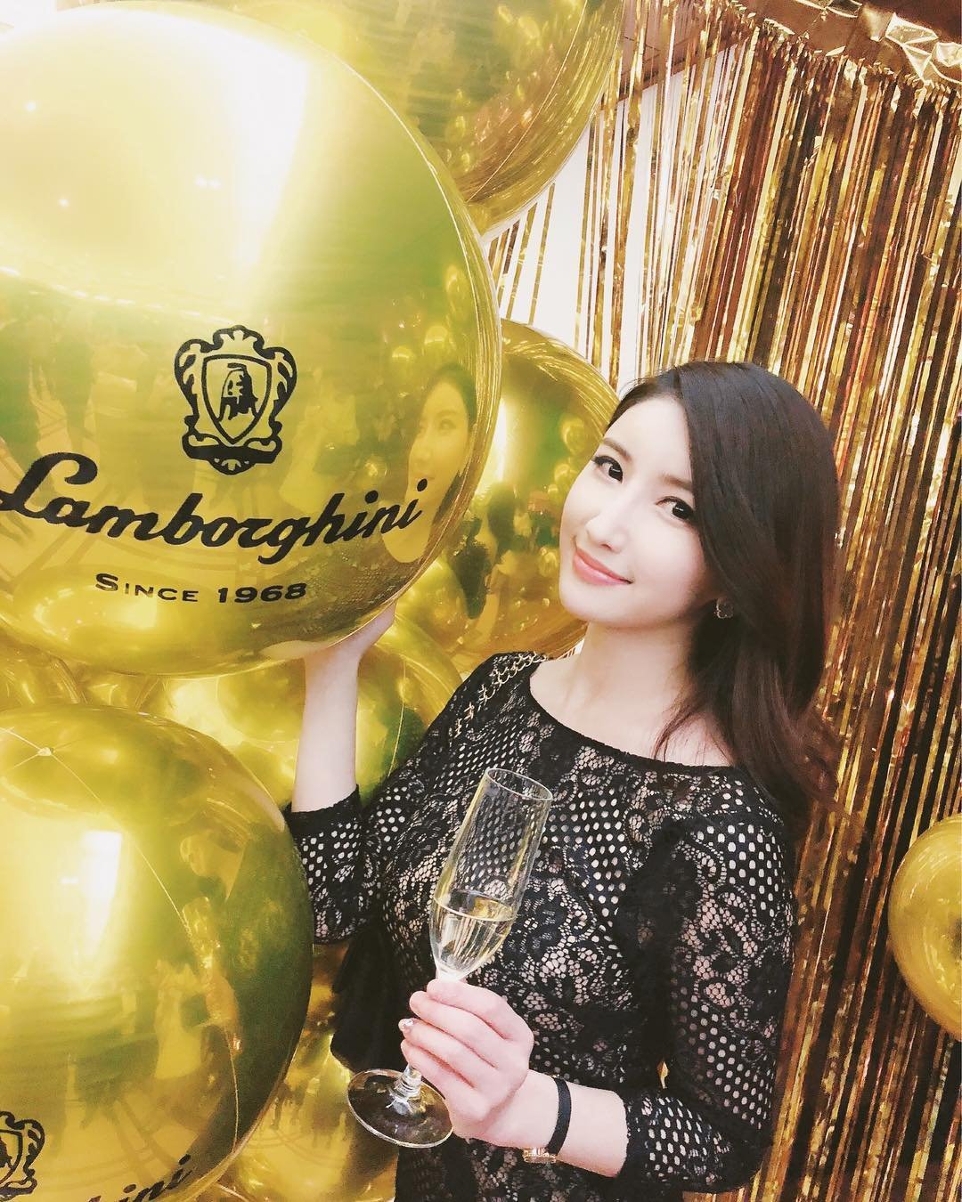 SeechoreZUVZ's profile picture. 要糾正別人之前，先反省自己有沒有犯錯。