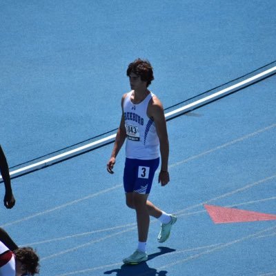Fchs 25’ Sophomore Track- Highjump:6’1 400 meter: 49.95 3.58 GPA