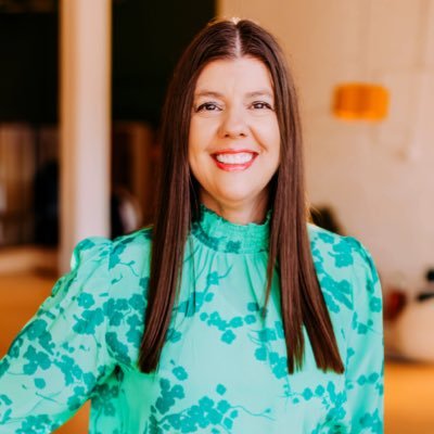 Founder & CEO of MediaSpark, Master Marketing Strategist, Brand Builder, Digital Media Specialist, Creighton volleyball alumni 💙
