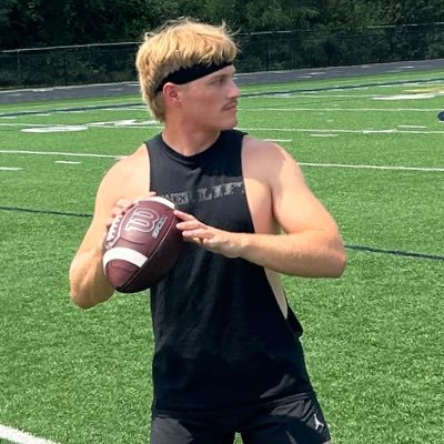 6'0 205lbs Transfer Portal QB | 3 years of eligibility + redshirt | 3.6 GPA | Squat: 405, Deadlift: 500, Clean: 265, Bench: 255, Reverse Lunge: 335