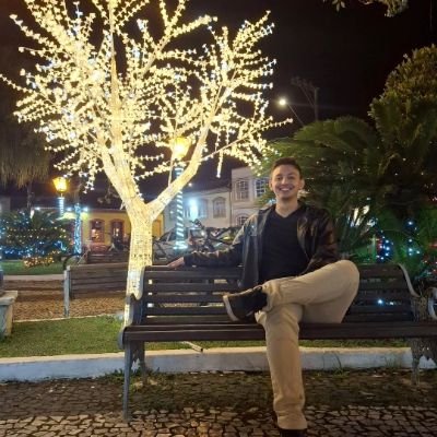 rafael_crespim's profile picture. gay | solteiro | cada dia é uma luta é isso