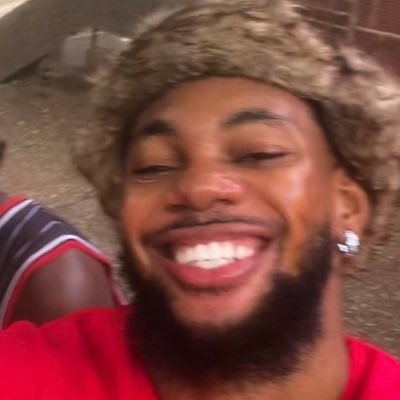 camouflyy's profile picture. 