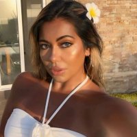 Claire (@clairerok) 's Twitter Profile