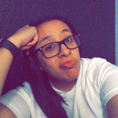 vnunez_MHS's profile picture. Paraprofessional for MHS PAS UNIT 😁