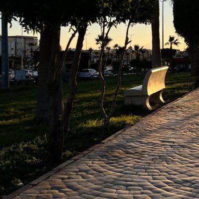 على مايُرام, يكفي أن أعيش بسلام.