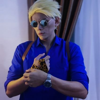 EcxarR's profile picture. a dust in ash