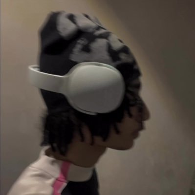 notshadyy_'s profile picture. i speak Brent Faiyazing