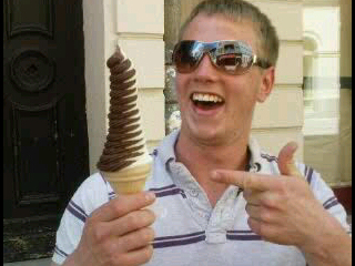 leftleg33's profile picture. 