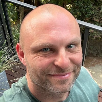 Super Serious Internet Guy™️
Founder of Milo Twitter. Peak Milo. At the intersection of cyber security, Milo, and stonks. Chief Innovation Officer @ Plerion.