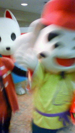 soha71837527's profile picture. 映画は映画館で見たい。音楽はライブ演奏がベスト。図書館・美術館・博物館も居心地よし。
人生は面白い。でも束の間だ。クサってるヒマがありゃ、動こう動こう！「あなたの気の合う友達は、木村拓哉と一休さん」・・・何かの心理テスト結果を気に入っている。