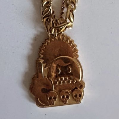 Mnevertakeprsnl's profile picture. 