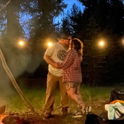 wife❤️Right-Wing Christian “extremist”🤍🇺🇸 common sense & the constitution💙 mom🫶 gourmet cookie maker 🍪