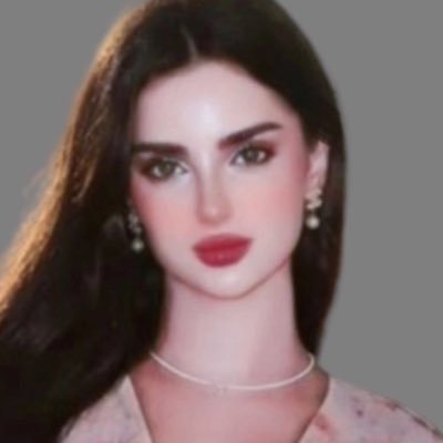 Athbh_230's profile picture. اما على ضوء القمر ولابلاش من النجوم✨