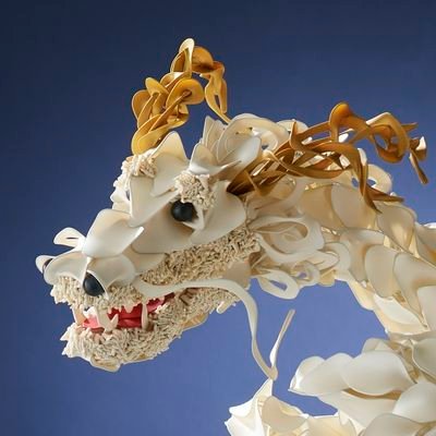 アーティスト(Artist)|Caravan(キャラバン)代表|膨らませないバルーンアートでファンタジーな花・幻獣を生み出す|noteで記事を投稿中|SpotifyでPodcast「谷川雄馬のお祈りちゃんねる」|テクスチャーアート・文章も表現のひとつ|兵庫県高砂市在住|