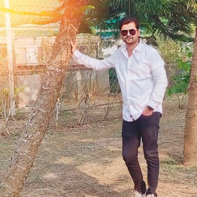 Debashisdsd's profile picture. 