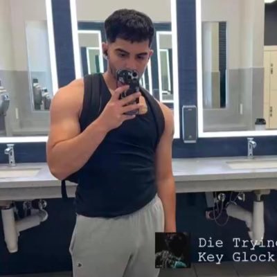 theworldofjc's profile picture. 24