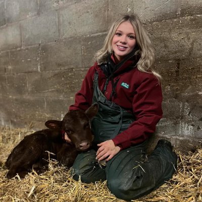 bieberhollist's profile picture. Tractor life 🚜🌾 | 19 y.o running the farm and plowing through challenges.
I can't reply here, but you can message me here⤵️