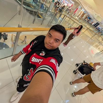 Tech Geek. Director. Graphic Designer. 💻🎥📺 | wdymyfwan | privtwt: @kgjlprivtwt