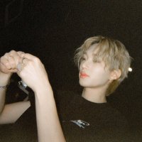 fengyang (@aboyxtheo) 's Twitter Profile