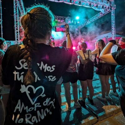 Lauraabalm's profile picture. Vivamos y que pase lo que tenga que pasar.