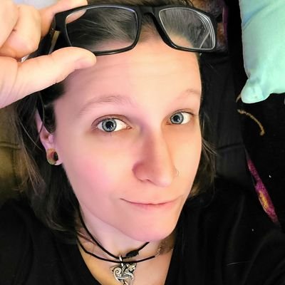 I love to draw, love cars, collect pokemon stuff,and watch anime. I feel and care deeply for everyone I meet. #autoimmunedisease
Insta - @spacecatdett @nerddiet
