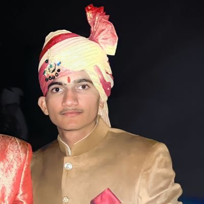 👑Mr. Lucky🤡
😎Cool Kameena🤓
💪Fitness +Travel👍
✌️Holic🎧🏍📸⛳️⚾️
😈 श्री राम भक्त🎃
