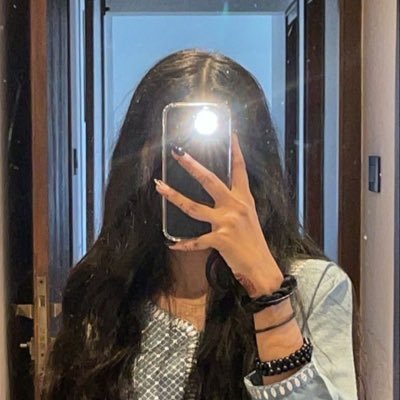 laurieeeeehaha's profile picture. She/Her🤯… Looking for friends xx    🏴󠁧󠁢󠁥󠁮󠁧󠁿🏴󠁧󠁢󠁷󠁬󠁳󠁿