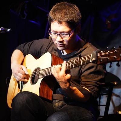 ギターで歌ってます。
アコギとクラギのソロギタリスト。
たまに指弾きレッスンやってます。お気軽にDMください。
ここに演奏動画がある(@s_k_again)
ヘッダー(@2qune)
妹もよろしくお願いします(@saita_kasumi)
JASRAC許諾番号:J210529812