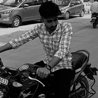 suchayaar9192's profile picture. I am not a robot 🤖