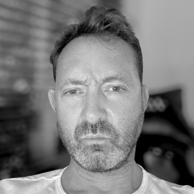 Artist manager and consultant. Not a TV presenter.