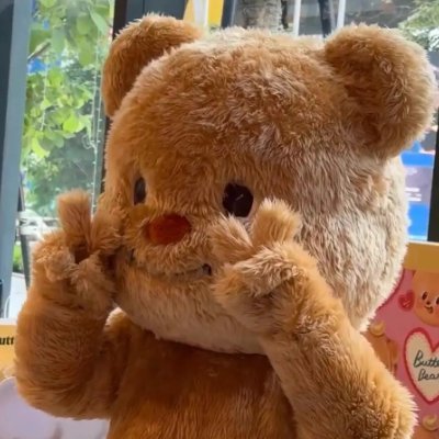LeighannLe44826's profile picture. Start each day with a grateful heart. 🌻