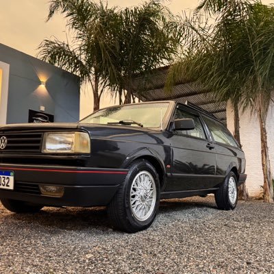 Em 1989 a VW lançou a Nova Parati 1.8 Plus em detalhes” Dizia o anúncio que era uma série especial com detalhes exclusivos de acabamento. Câmbio de 5 marchas
