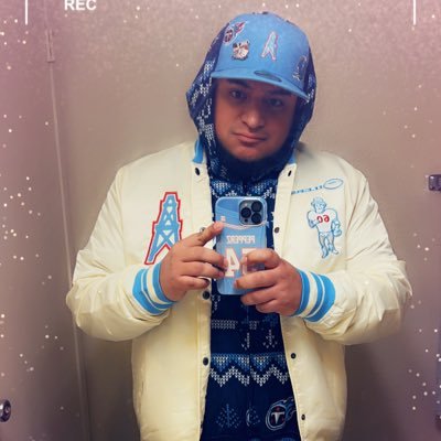 #TitanUp #Titans... the grind will always pay off! 💪🏽 #UCMERCED alumni I’m here to make a difference!! #Investor #SwingTrader @STW_2020 $Pepperz54