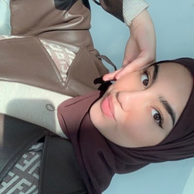 aylinrefo's profile picture. Aya’s thoughts 💭