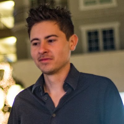 emprende_george's profile picture. 